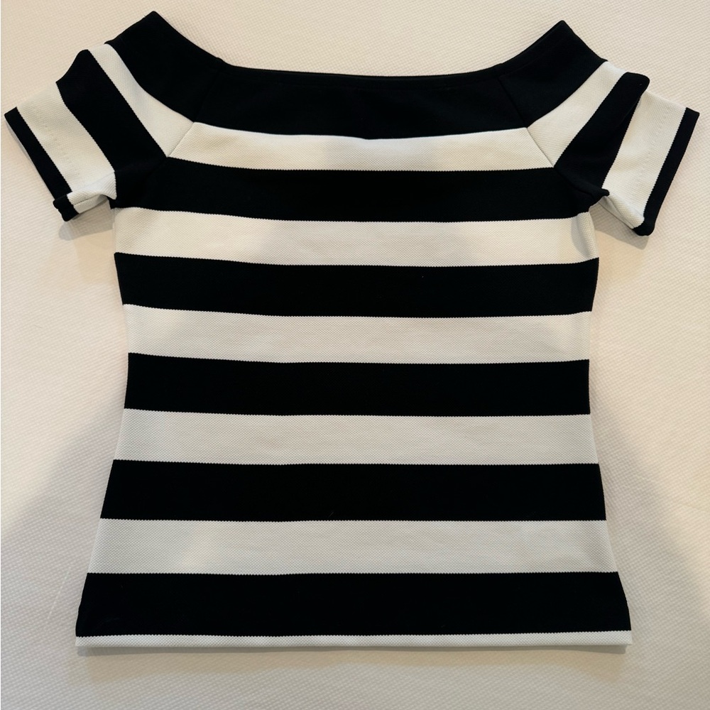 Michael Kors top in size M